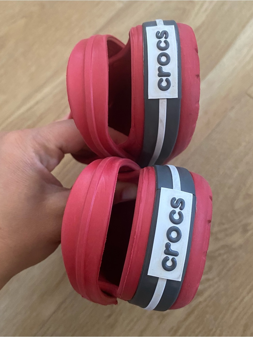 RED TODDLER CROCS CLOGS - Picture 7 of 10